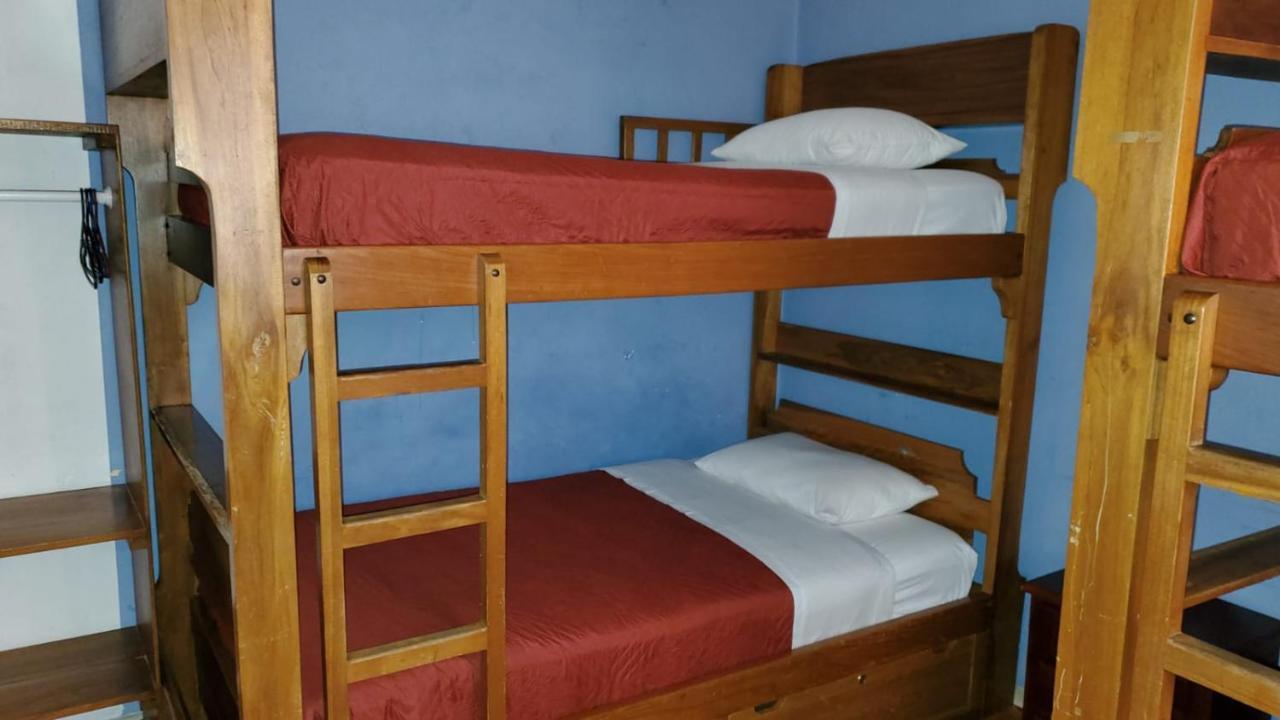 Hostal Bolivar Inn Quito Dış mekan fotoğraf