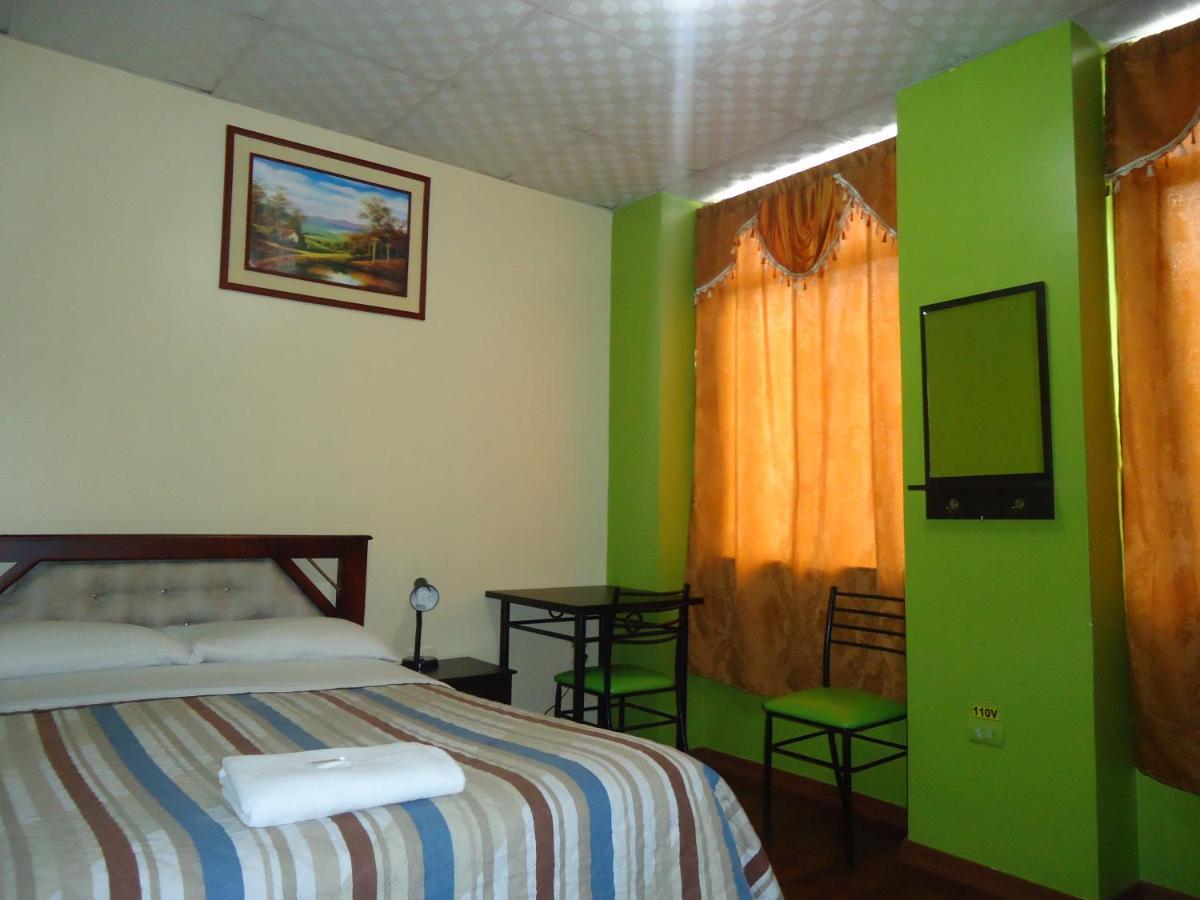 Hostal Bolivar Inn Quito Dış mekan fotoğraf